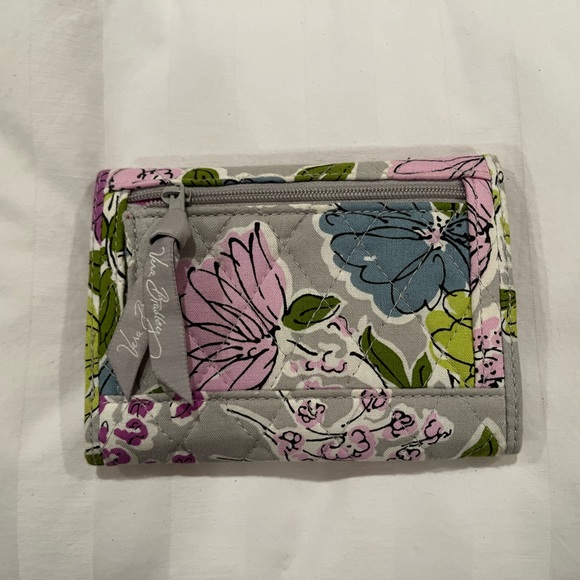 Vera Bradley Wallet - Picture 2 of 3
